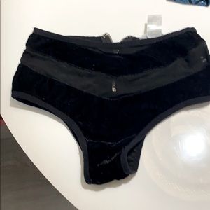 High- waisted velvet pole dance / rave shorts